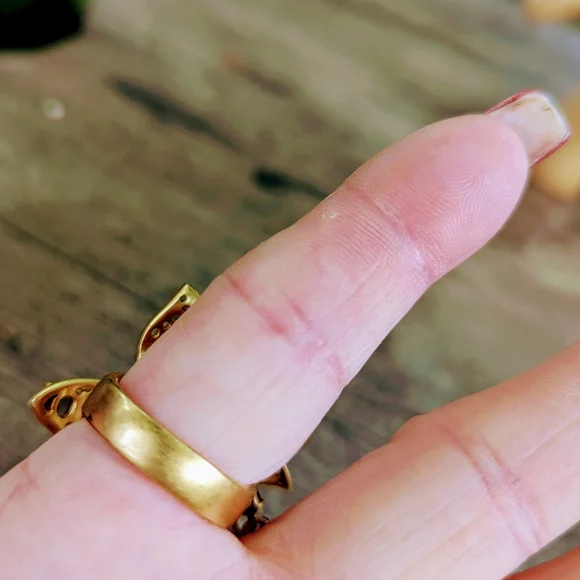 SUPER EUC 💐 COACH 💐FLOWER🍸STATEMENT COCKTAIL GEMSTONE RING🍸GOLD OVERLAY sz 7 - Picture 7 of 7